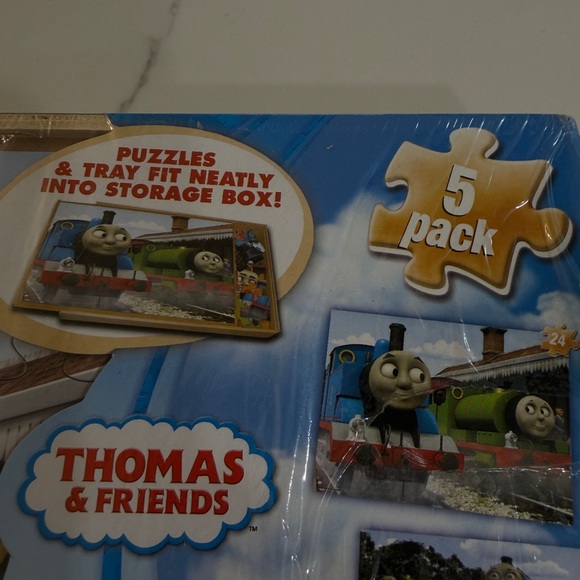 Thomas & Friends 5-Pack Wood Puzzles - Blue and Red - Picture 3 of 4